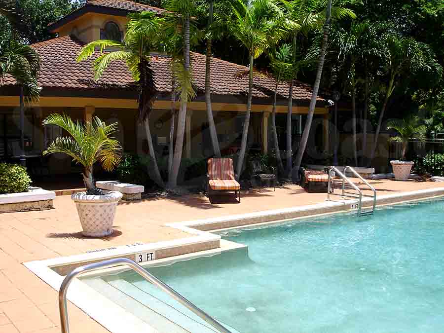 OASIS Community Pool and Sun Deck Furnishings